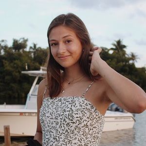 Meet your Posher, Allie